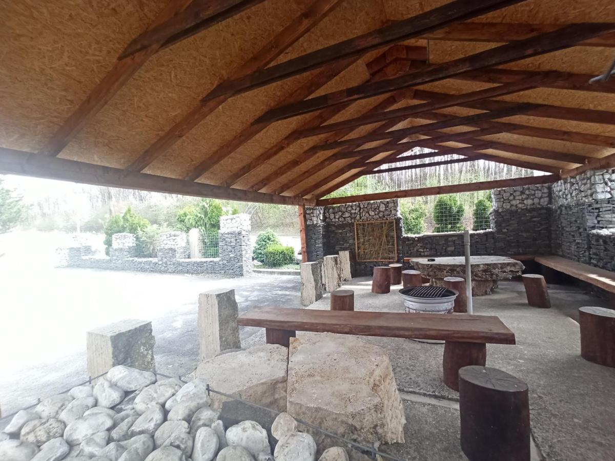 Volkovce Motel Sofer מראה חיצוני תמונה