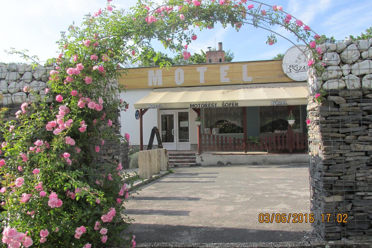 Volkovce Motel Sofer מראה חיצוני תמונה